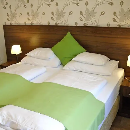 Hotel Elit 3*