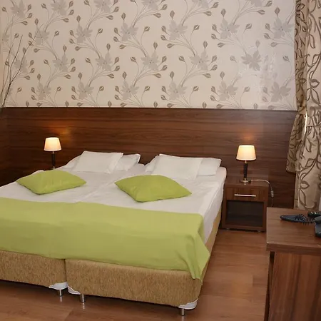 Hotel Elit 3*
