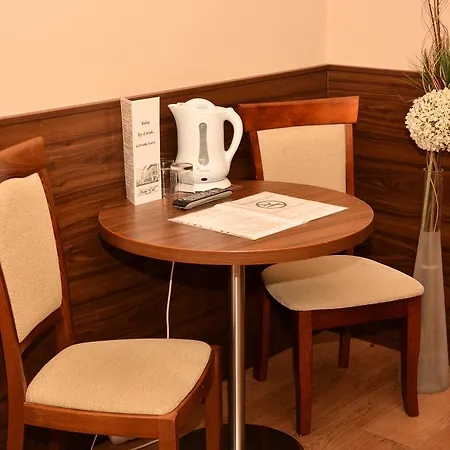 Elit Hotel Budapeste